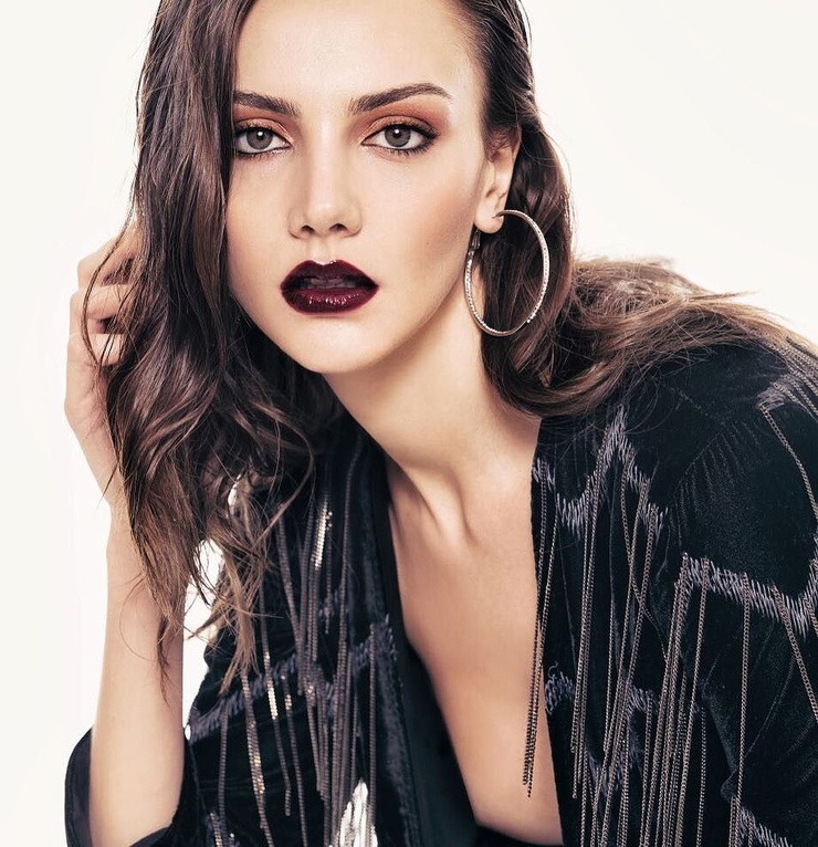 Olesya Senchenko Olesya Senchenko