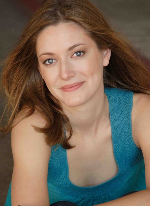 Zoe Perry Zoe Perry