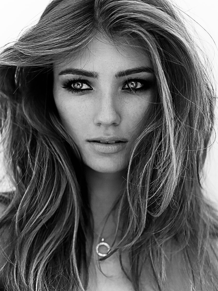 Lorena RAE Lorena RAE