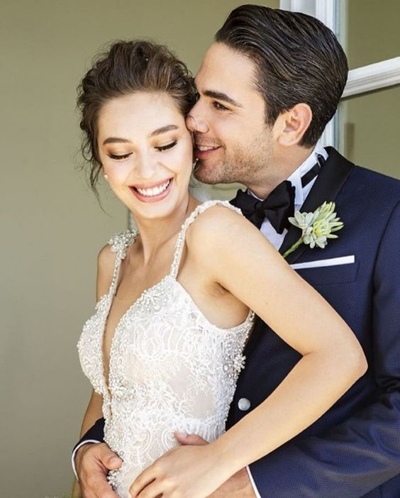 Neslihan Atagül Neslihan Atagül