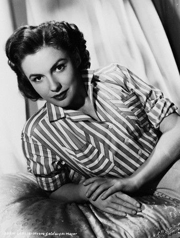 Joan Leslie Joan Leslie