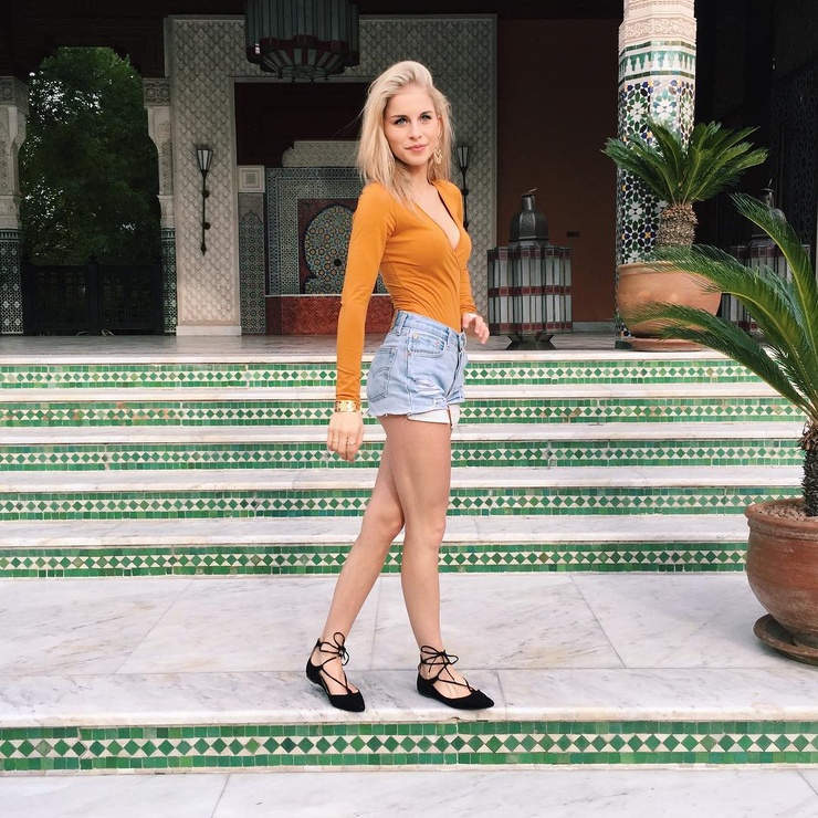 Caroline Daur