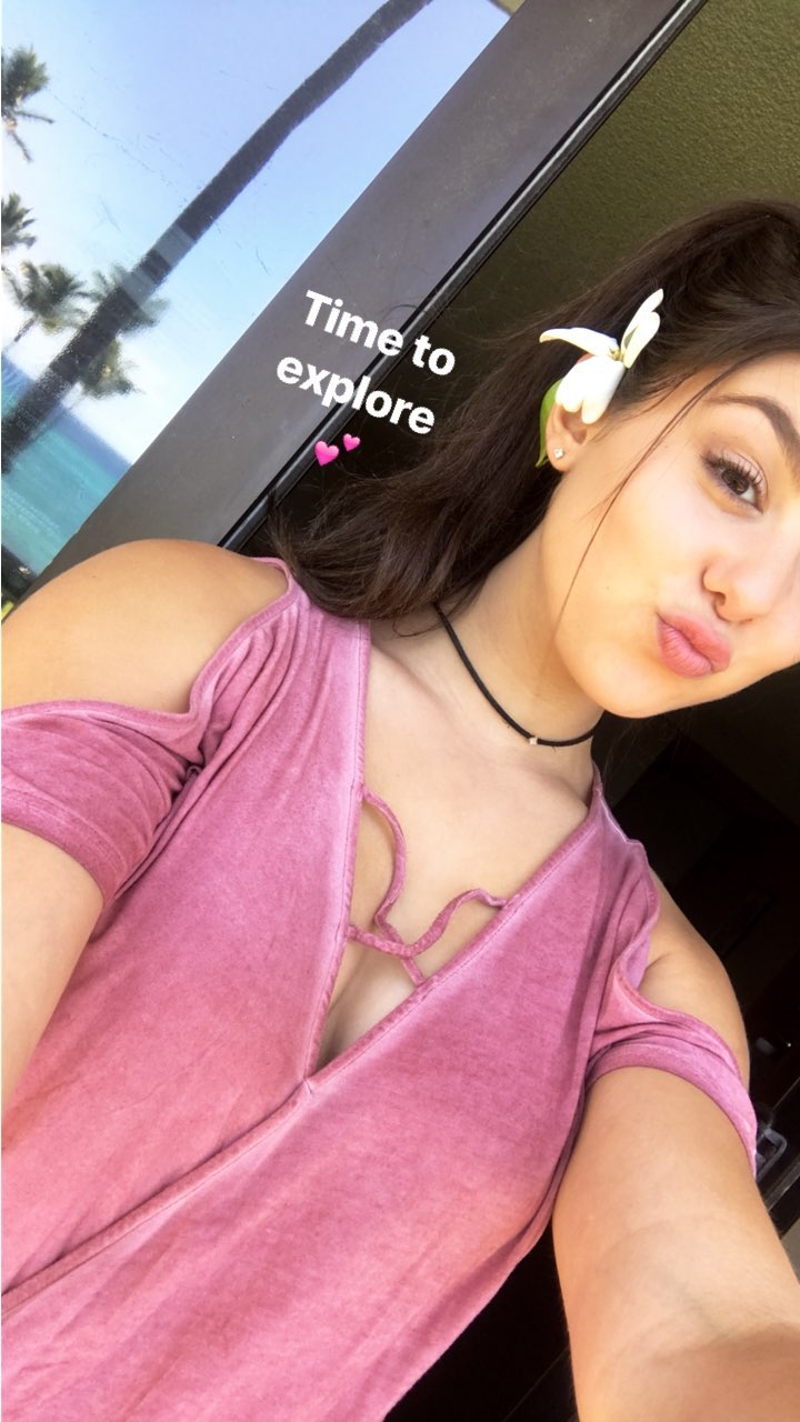 Kira Kosarin