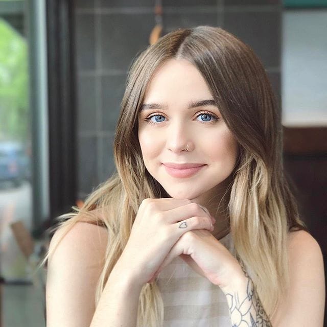 Acacia Brinley