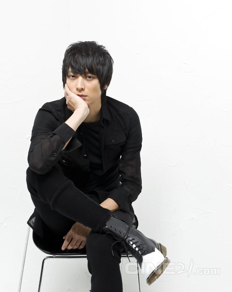 Dong-won Kang Dong-won Kang
