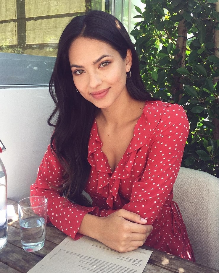 Picture of Christen Harper