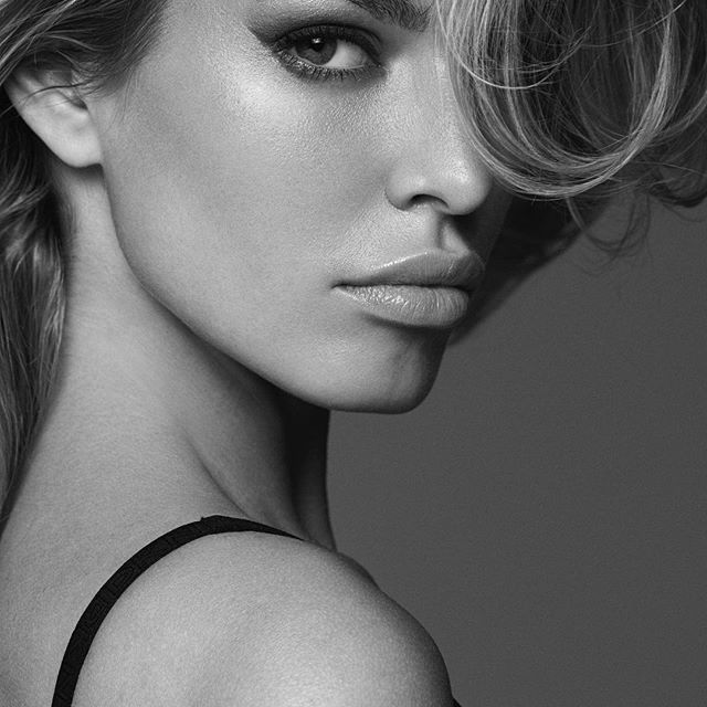 Jessica Goicoechea Jessica Goicoechea