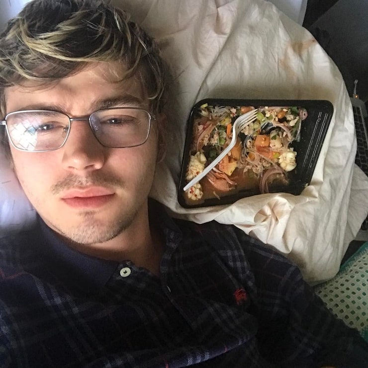 Miles Heizer