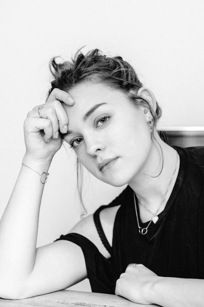 666full-amelie-hennig.jpg