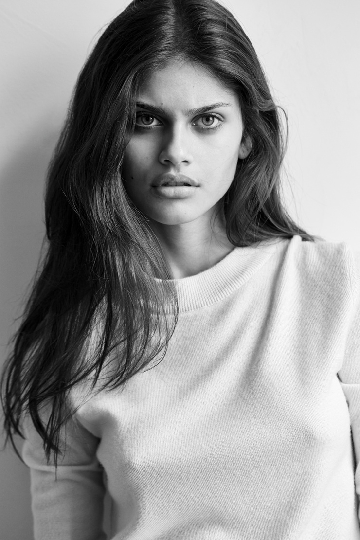 Lini Kennedy Oliveira Lini Kennedy Oliveira