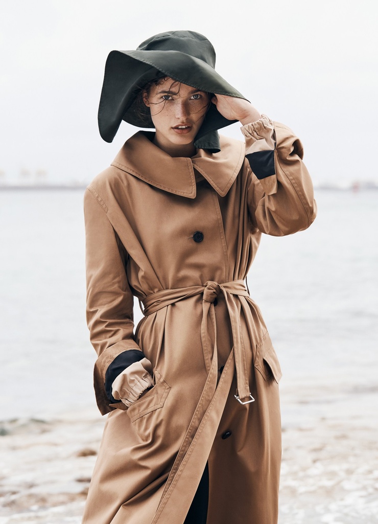 Julia van Os