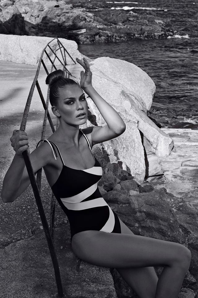 Adriana Novakov (Pekarikova) Adriana Novakov (Pekarikova)