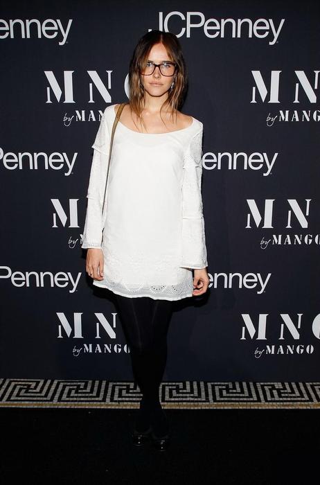 Isabel Lucas