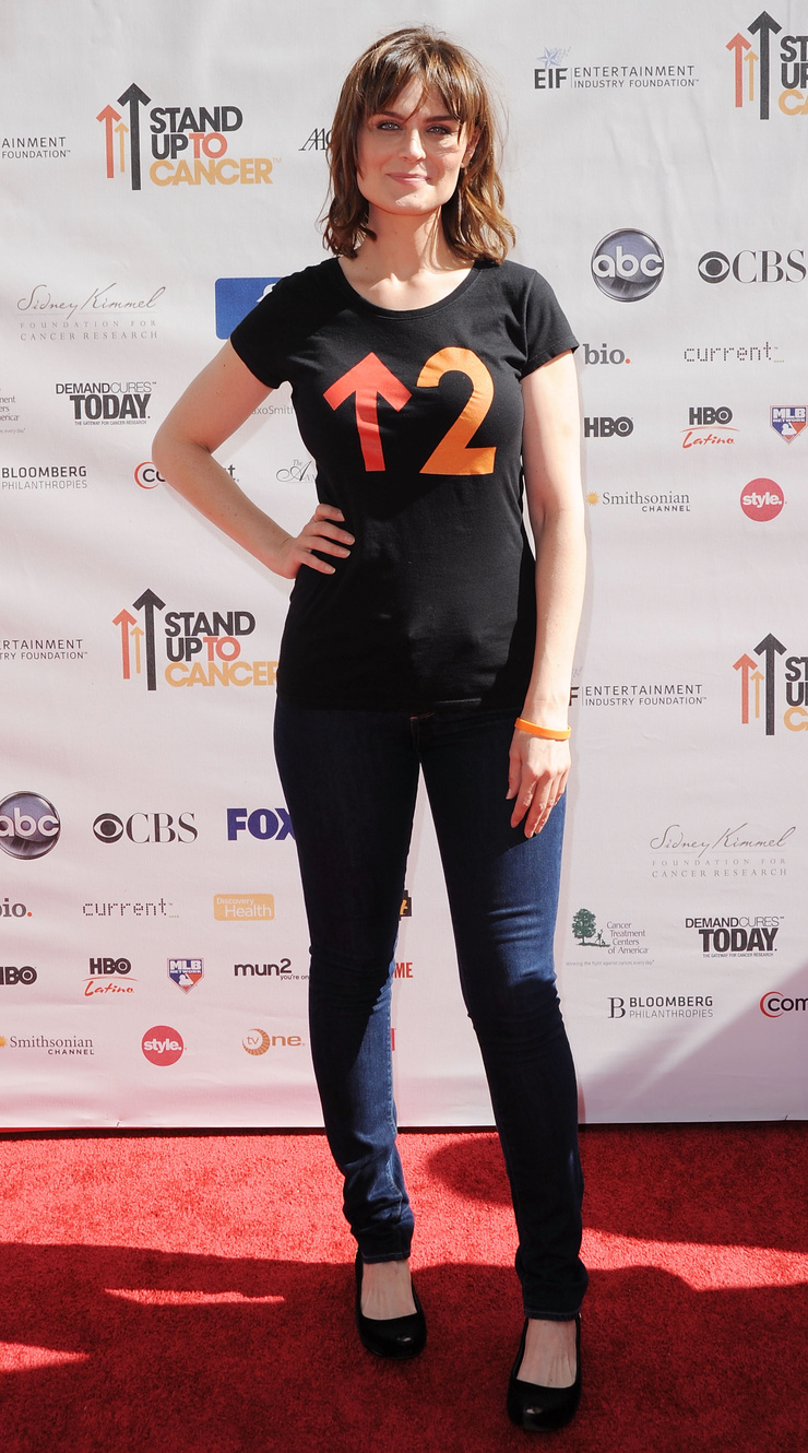 Emily Deschanel