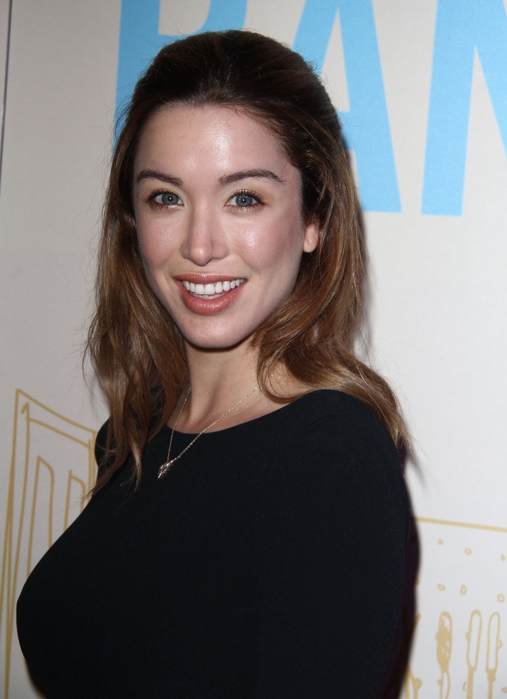 Melissa Bolona Melissa Bolona