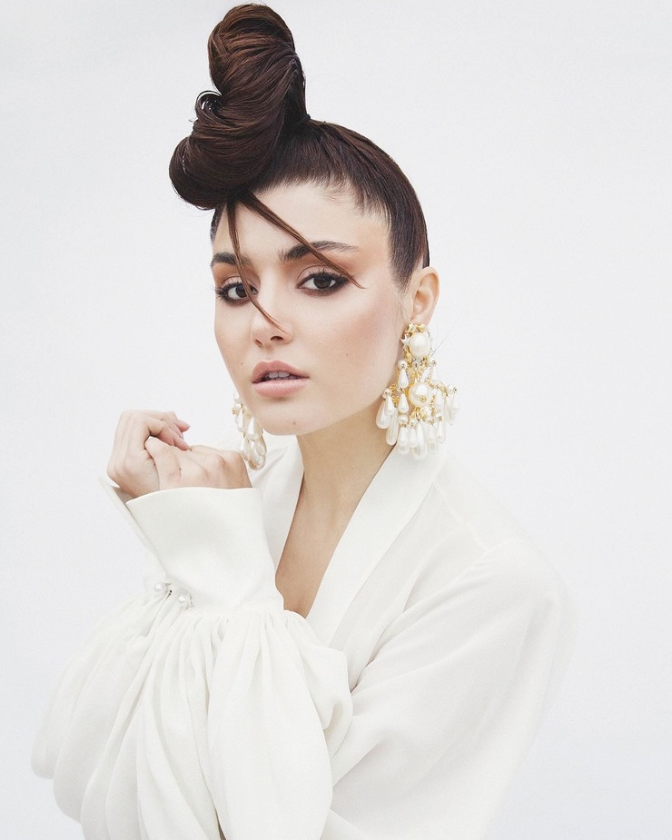 Hande Erçel Hande Erçel