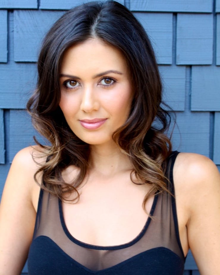 Catherine Farrah Catherine Farrah