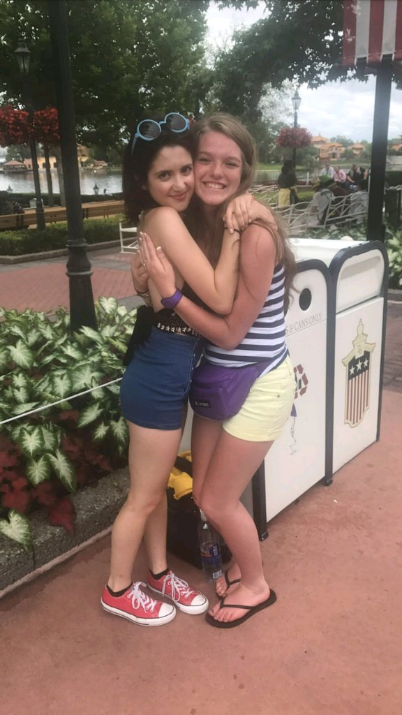 Laura Marano