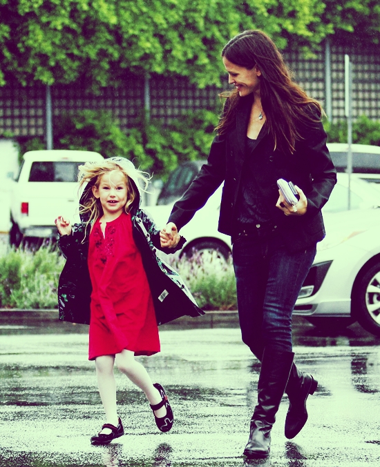 Violet Affleck