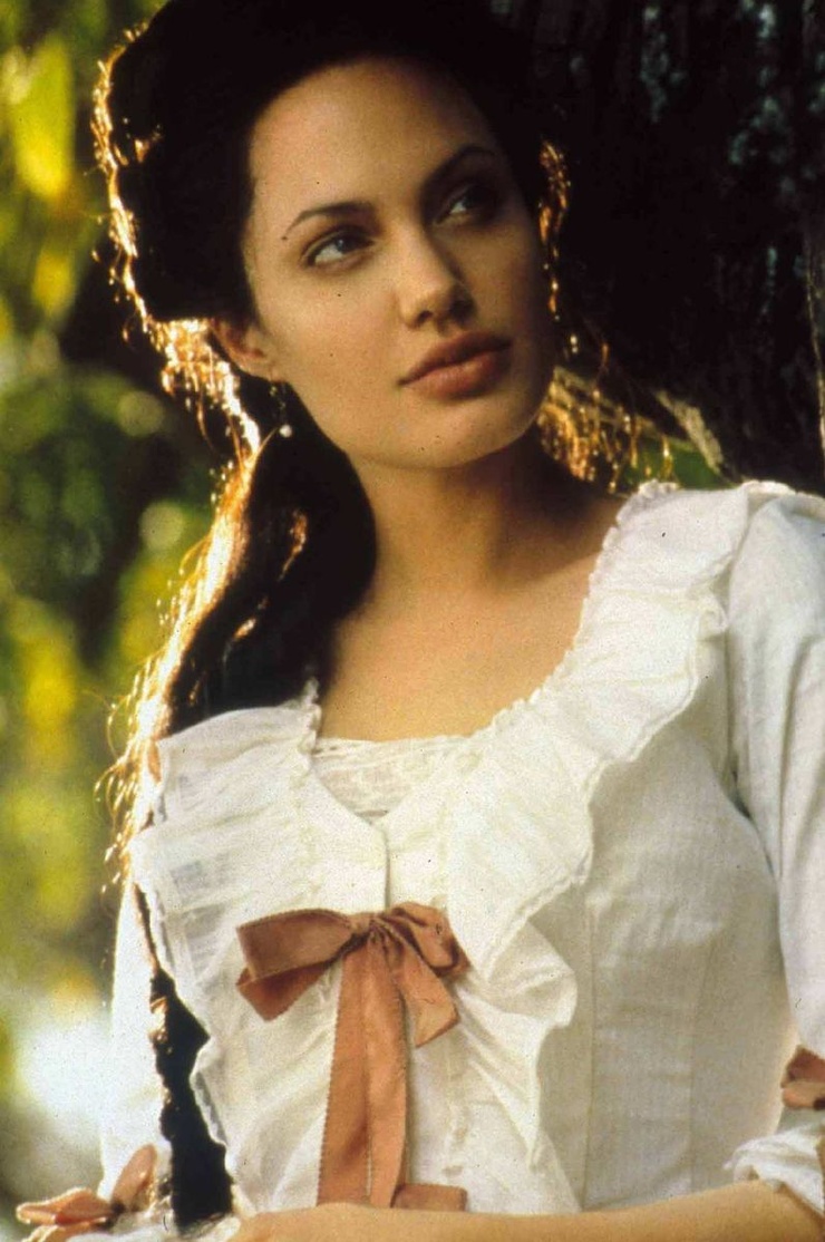 Angelina Jolie Angelina Jolie