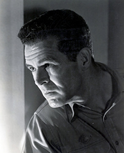 Robert Ryan