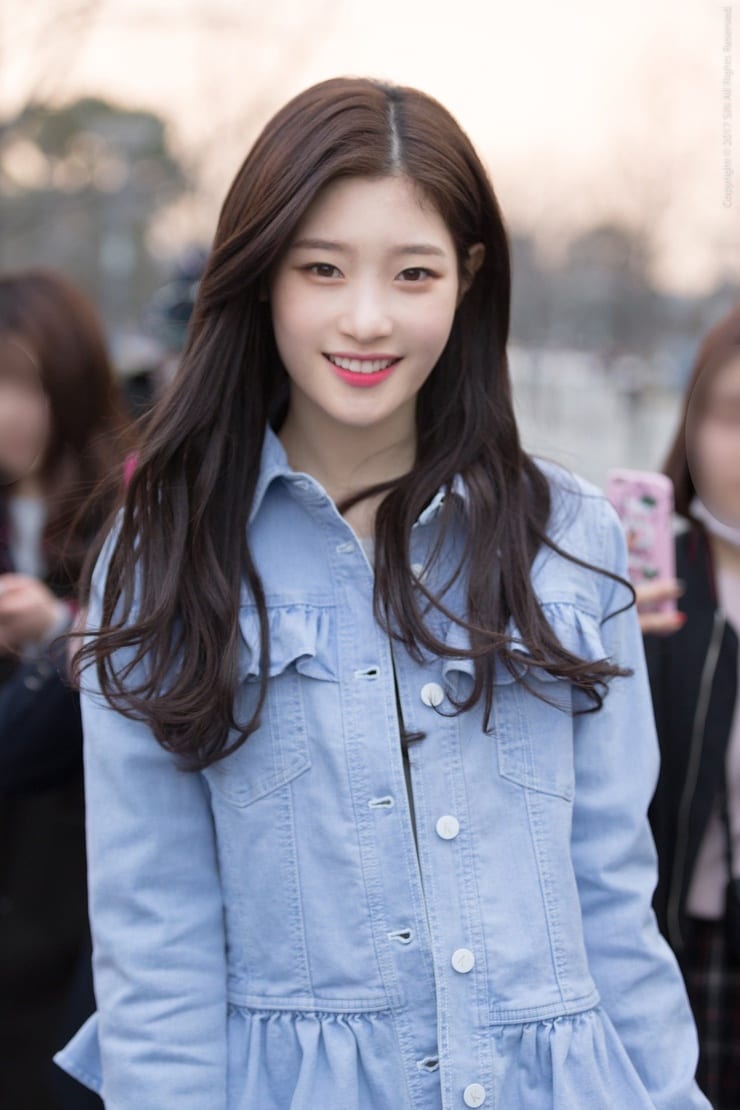 Chae-Yeon Jung Chae-Yeon Jung