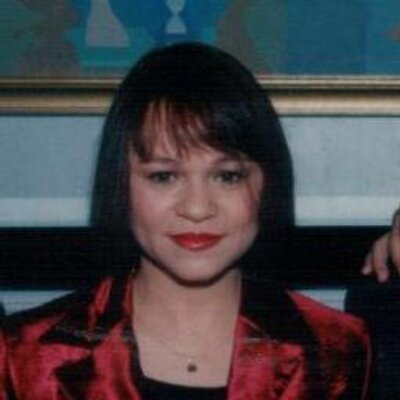 Zoe Valdes