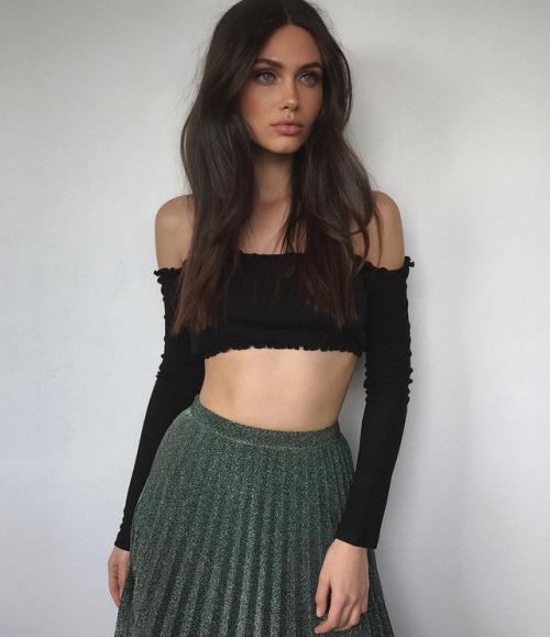 Vika Bronova Vika Bronova