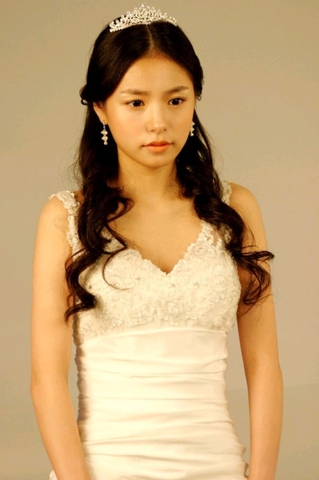 Hyo-rin Min