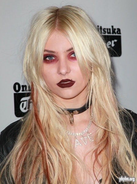 Taylor Momsen picture