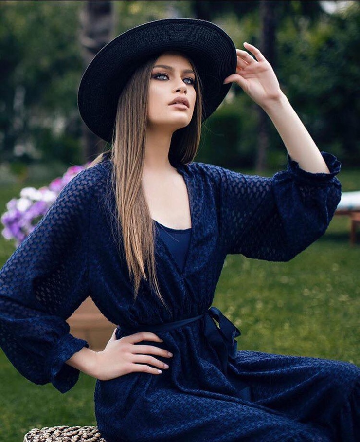 Antonia Dobi