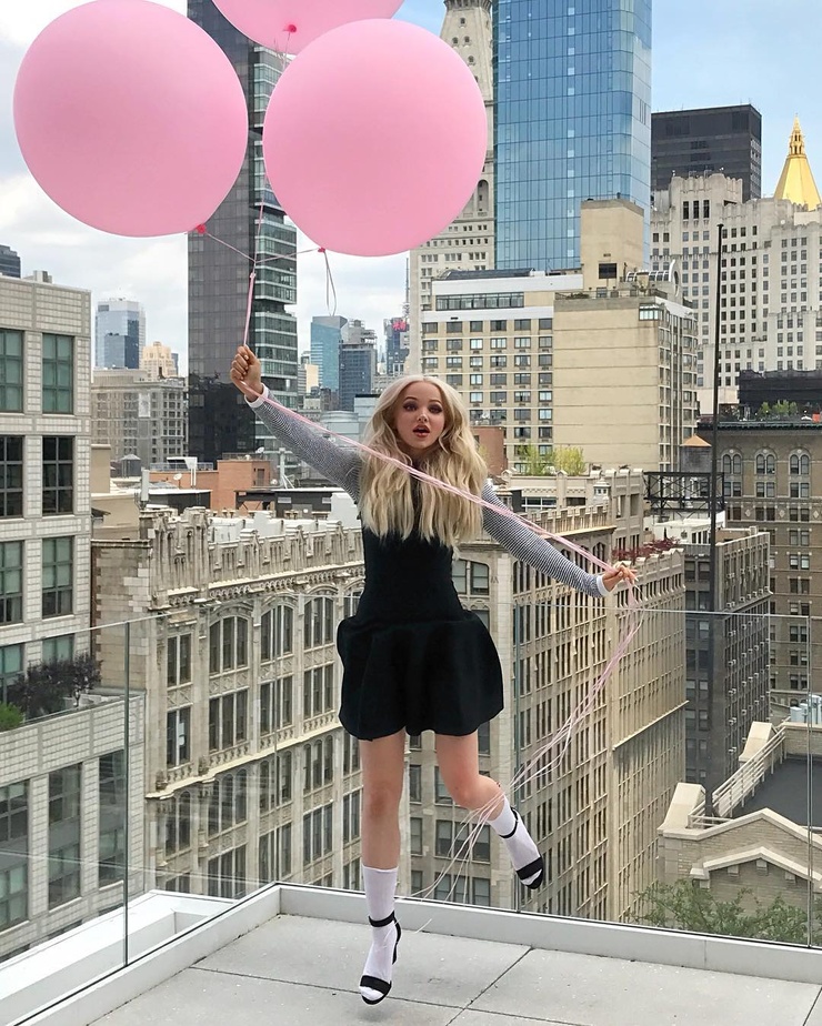 Dove Cameron