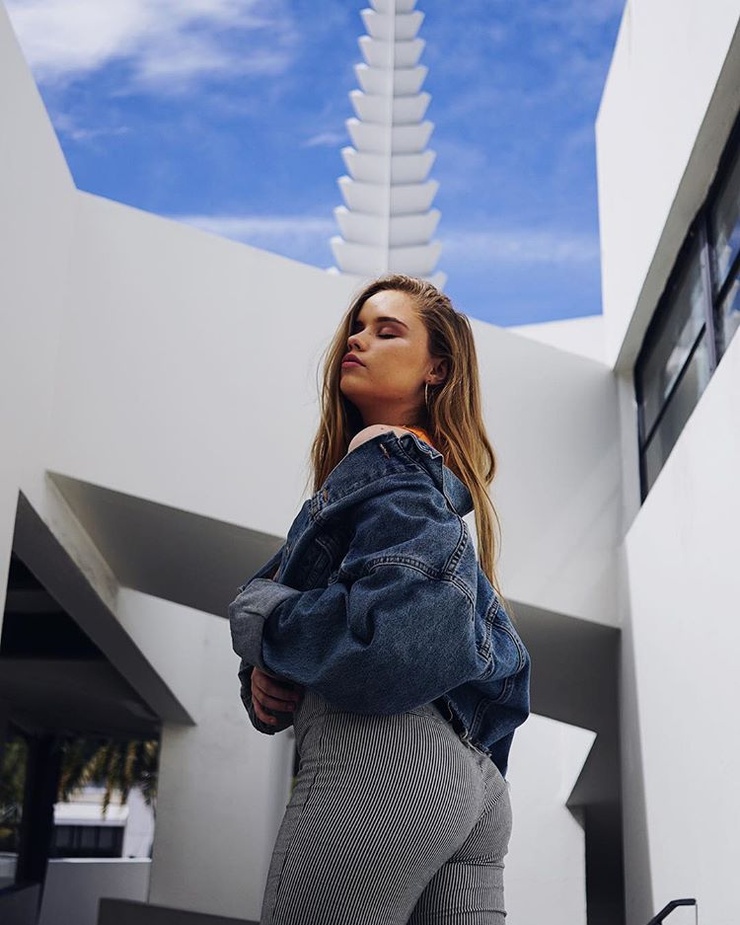 Lexee Smith