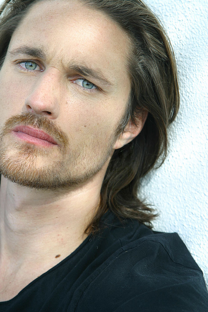 Martin Henderson Martin Henderson