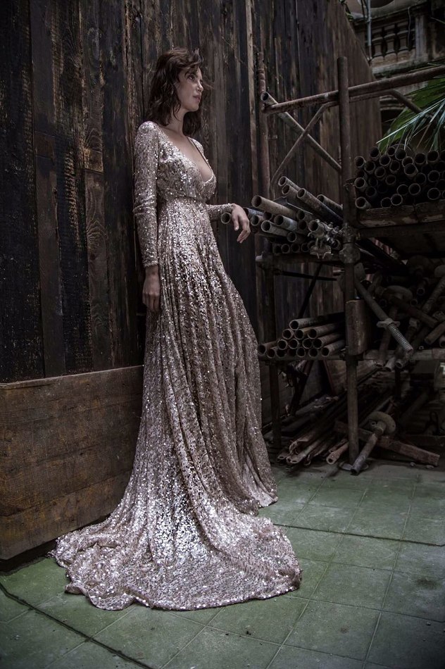 Catrinel Menghia Catrinel Menghia