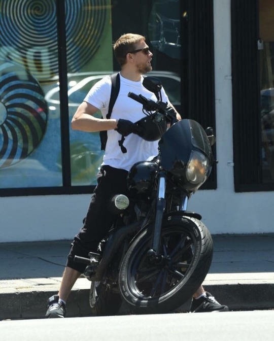 Charlie Hunnam