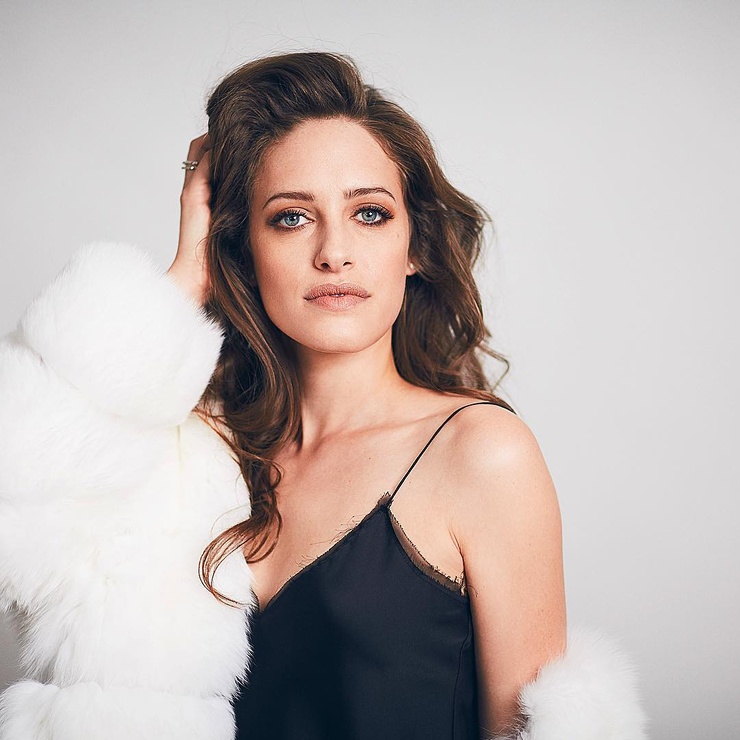 Picture of Carly Chaikin