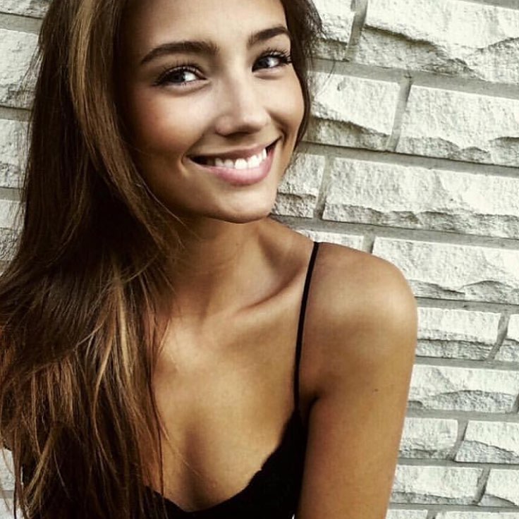 Lorena RAE Lorena RAE