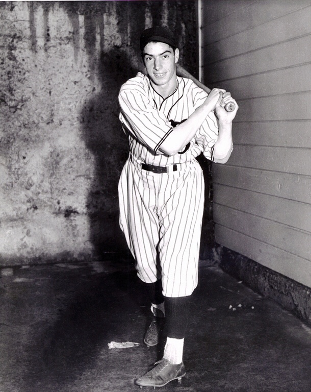 Joe DiMaggio Joe DiMaggio
