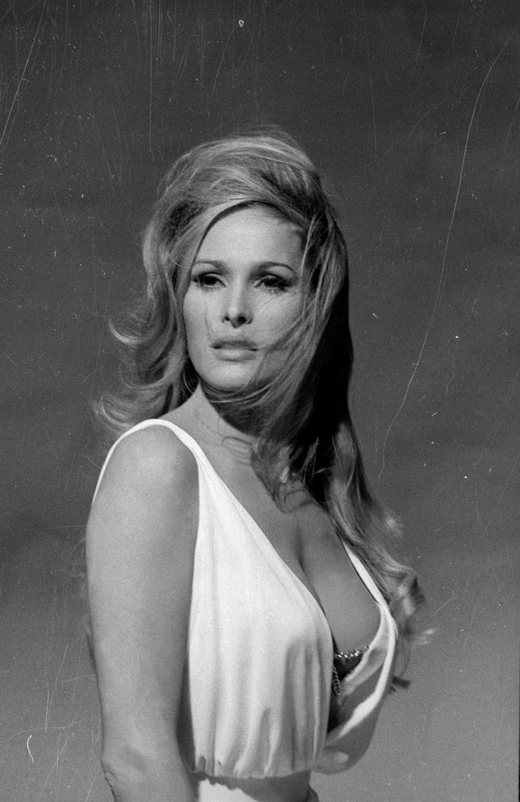 Ursula Andress