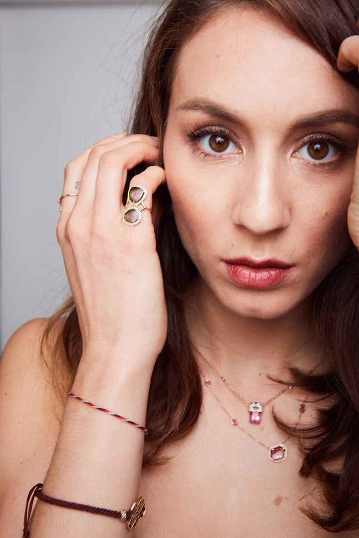 Troian Bellisario