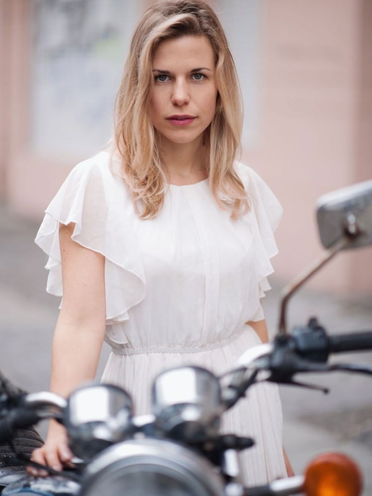 Julia Lowack Julia Lowack