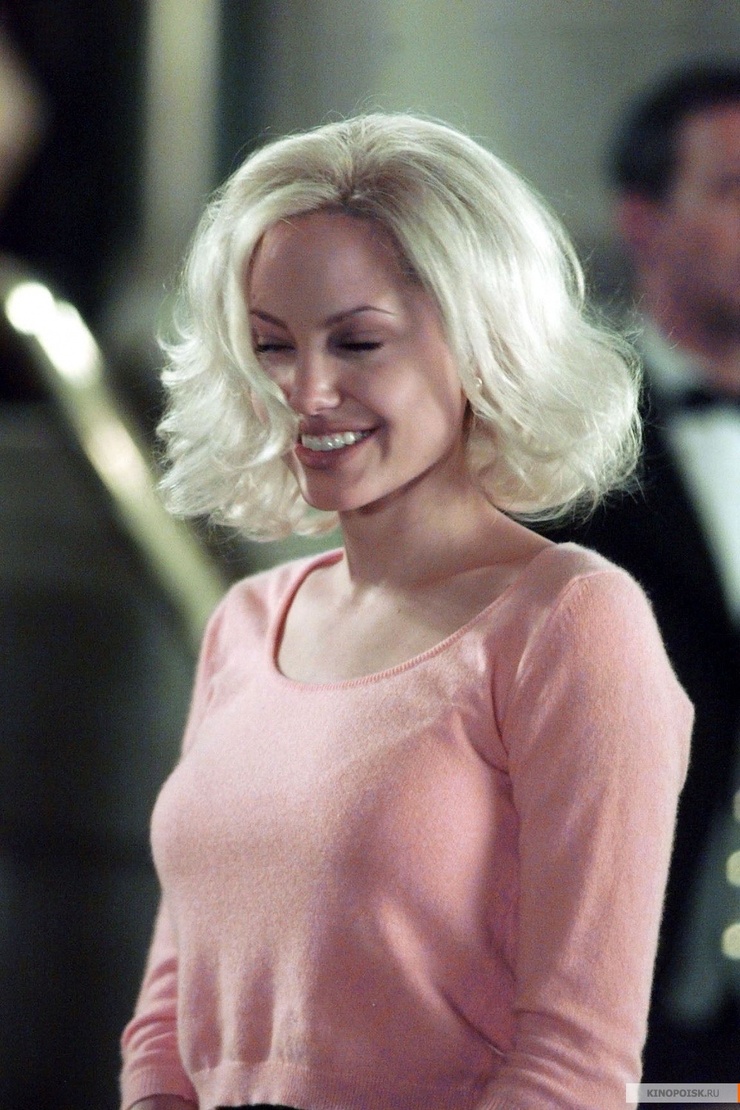 Angelina Jolie Angelina Jolie