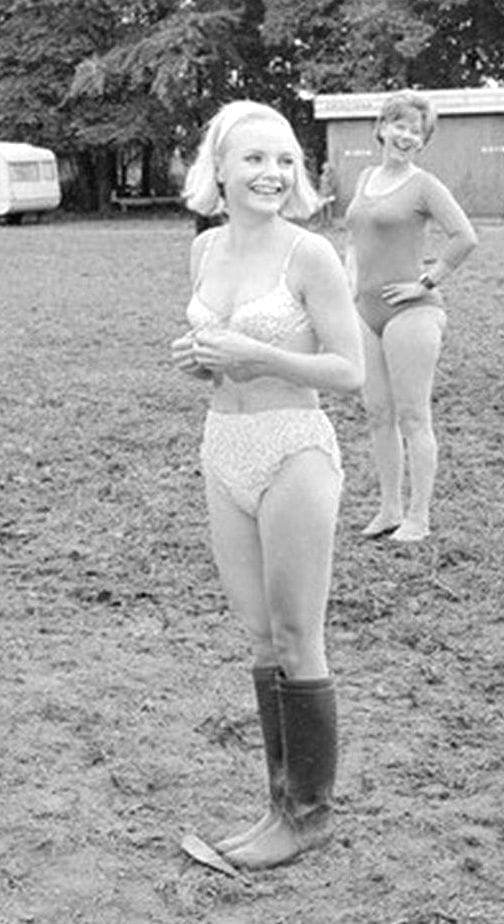 Elizabeth Knight Elizabeth Knight