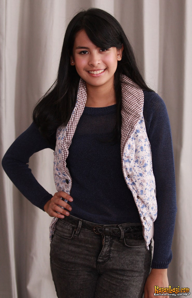 Picture of Maudy Ayunda