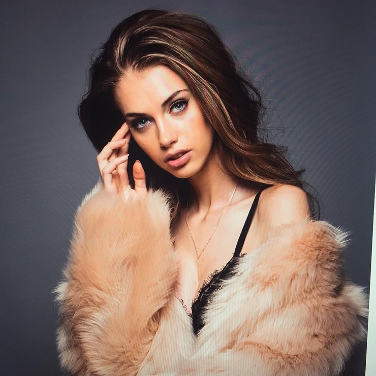 Yulia Rose Yulia Rose