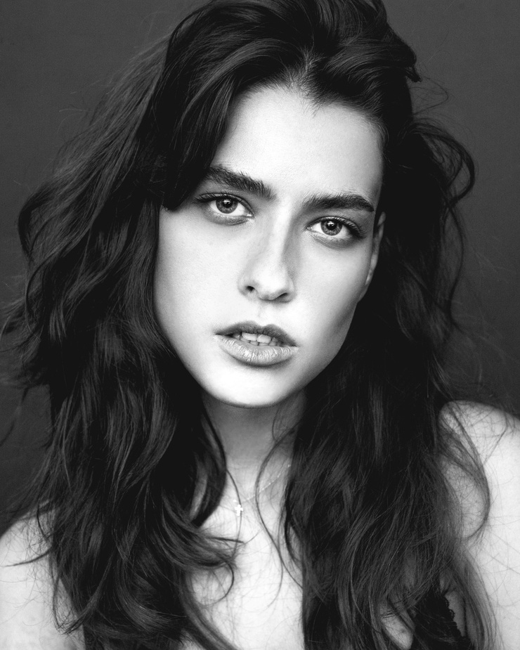 Alice Peneaca Alice Peneaca