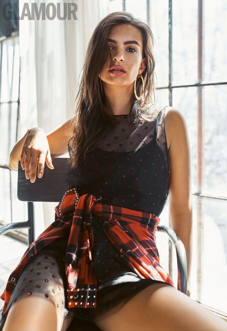 Emily Ratajkowski