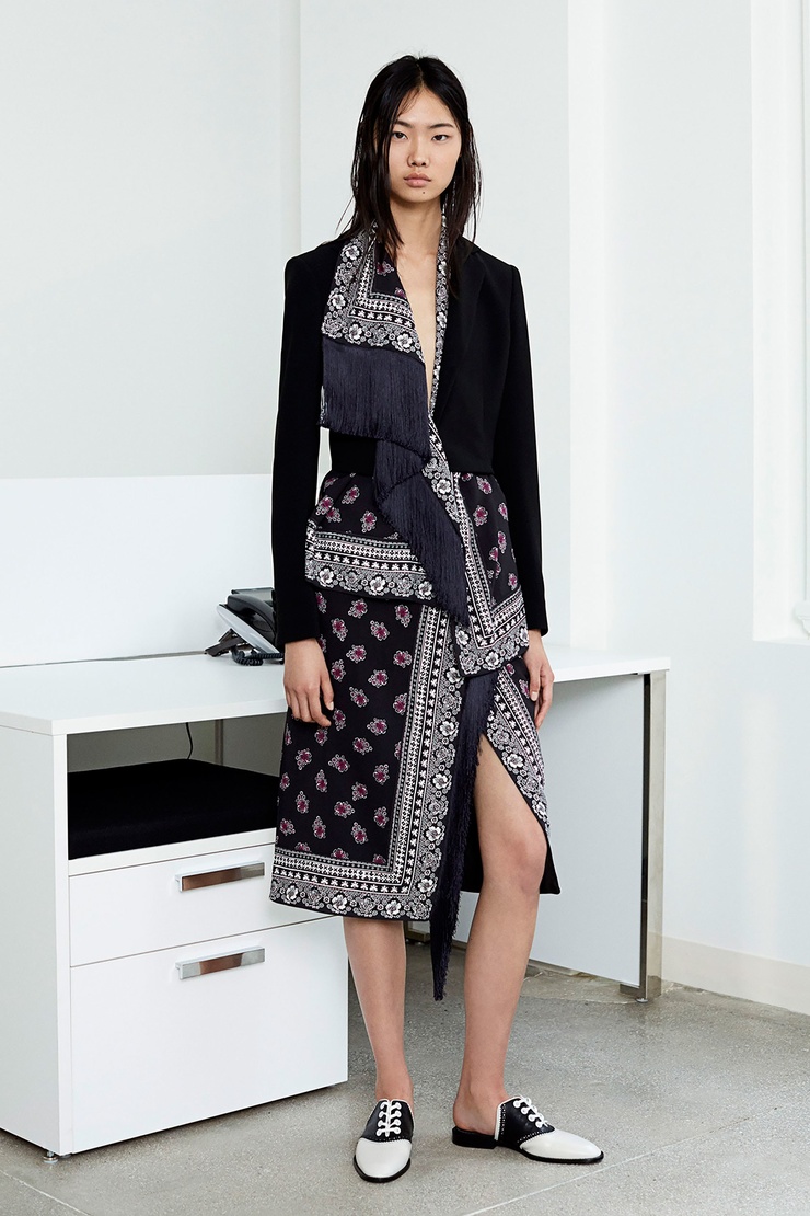 Sijia Kang