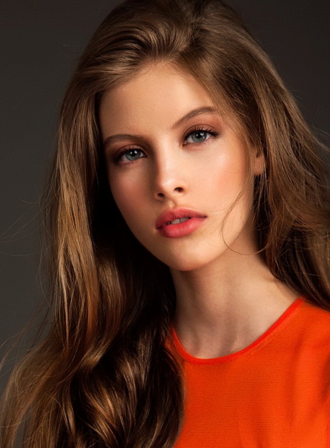 Barbora Podzimková Barbora Podzimková